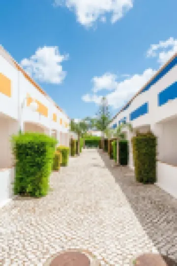 Oasis Beach Apartments