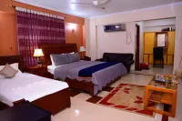 Mir Continental Hotel & Restaurant