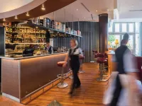 Strand-Hotel Hübner - Baarit