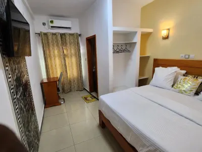 Hotel San Pedro Hotels in Mfoundi