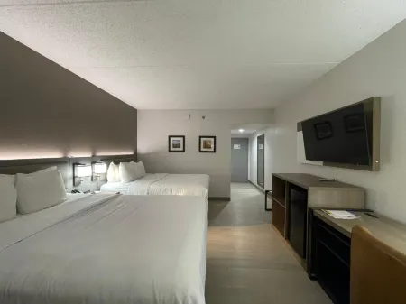 Comfort Inn & Suites Syracuse-Carrier Circle