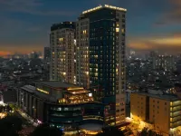 The Grand Platinum Jakarta Hotels near Art:1