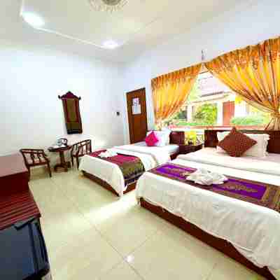 Reaksmey Meanrith Guesthouse and Residence Rooms