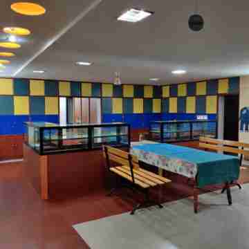 Bedspace Living Dining/Meeting Rooms