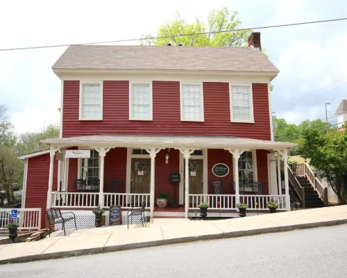 The Dahlonega Square Hotel & Villas Hotels in Lumpkin County
