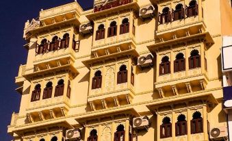 Hotel Mewari Villa Pure Veg