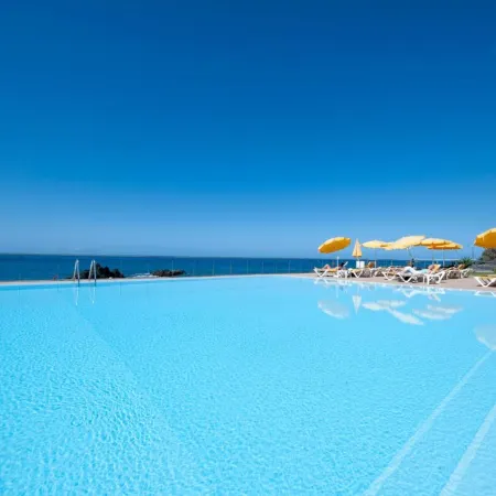 Hotel Orca Praia