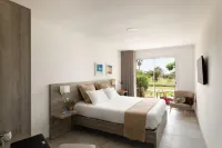 Hôtel-Restaurant Marina di Lava - Grand Ajaccio Hotels in Appietto