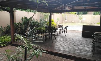 Acacia Guest House
