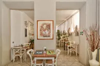City Hotel
