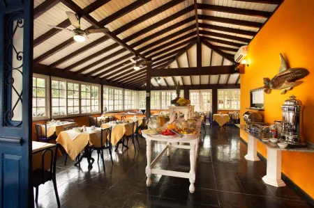 Pousada Corsario Paraty Отели рядом с достопримечательностью «Centro Cultural SESC Paraty»