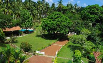 Thalpe Walawwa Heritage Villa with Private Beach Access
