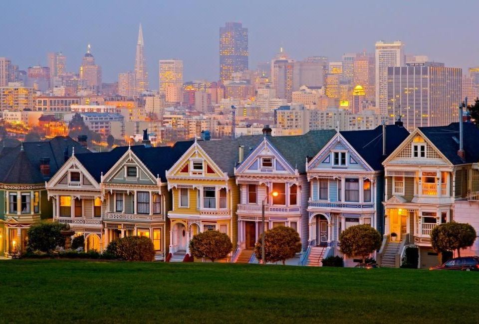 챈슬러 호텔 로비