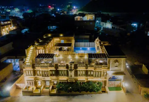 Hotel Grand Khalifa - พร้อมWifi