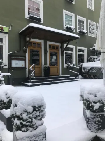 阿爾特蒙特約酒店