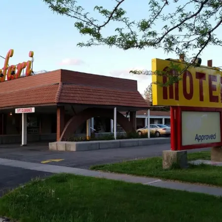 Safari Motel