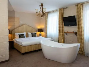 Hotel Azzun Orient Spa&Wellness