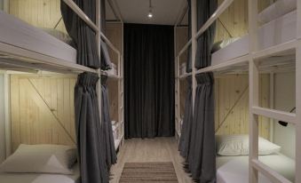 Pinto Hostel