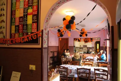 เลเจนด์ อาร์ จี โรงแรมใน