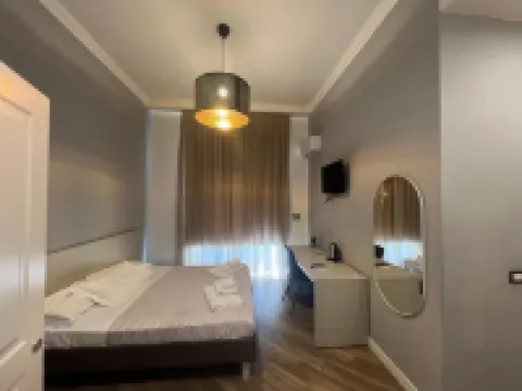 ガリバルディ ルームズ