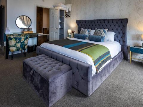 더 로열 스테이션 호텔