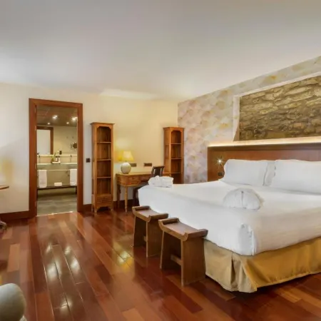 Hotel & SPA Monasterio de Boltana Monumento