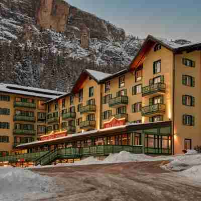 Grand Hotel Misurina Hotel Exterior