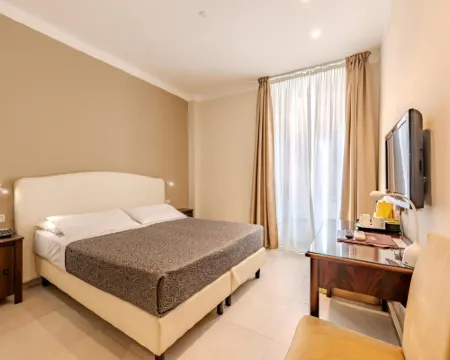 ホテル ヌーヴォ ノルド ジェノアのホテル