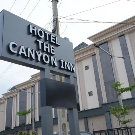 Stay Guru the Canyon Inn