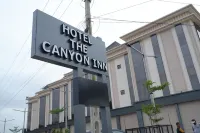 Stay Guru the Canyon Inn