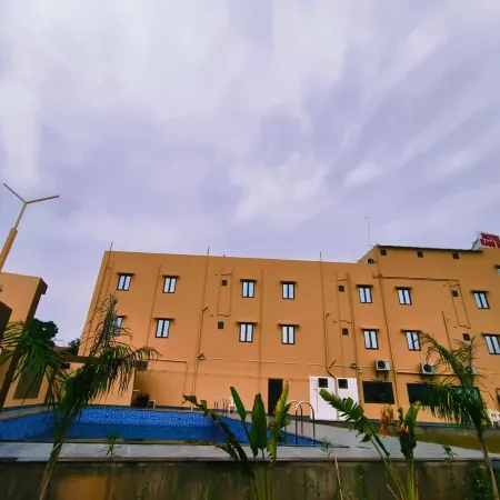Hotel Rahi Inn
