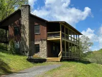 Springmaid Mountain Retreat & Stables Hotels in Mitchell County