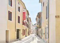Le Clos d'Orange, Hotel & Ville de Provence