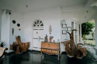 SkyPort Villa - Villas