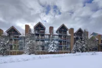 River Mtn Lodge E309