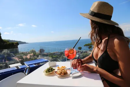 Hotel Il Faro Отели рядом с достопримечательностью «Собор Святых Филиппа и Иакова»