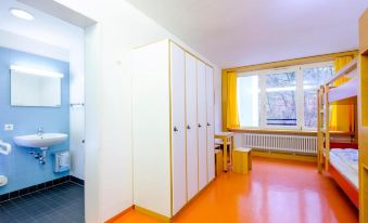 HI Munich Park Youth Hostel