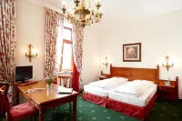 Hotel Grünwald Hotel di Puchheim