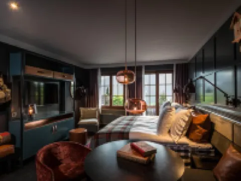 HUUS Gstaad Hotels in Gstaad