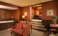 Hydrangea House Inn - Inns