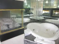 Travelodge by Wyndham Niagara Falls Hotel di Wheatfield