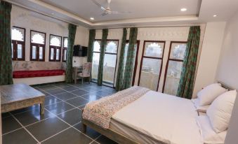 Hotel Mewari Villa Pure Veg