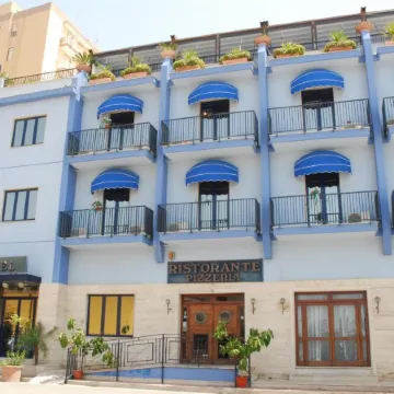 Hotel Al Faro