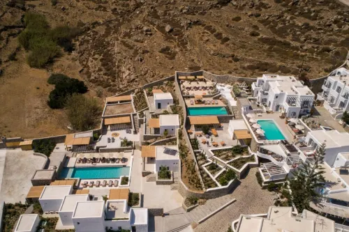 Artemoula's Studios