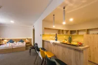 Akadémia Hotel Hotels in Balatonfured