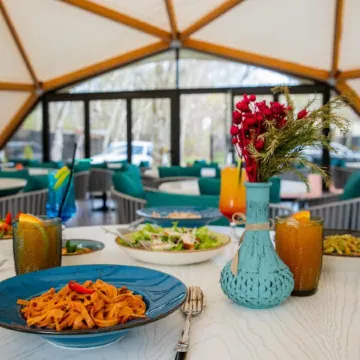 Garden Inn Resort Sevan Отели рядом с достопримечательностью «Монастырь Севанаванк»