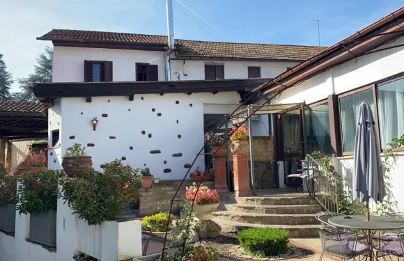 迪爾樂酒店集團