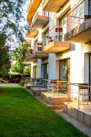 Vila la Mer Отели в г. Ефоріє-Норд