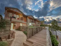 Tembo Guest Lodge