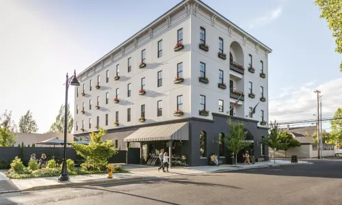 Atticus Hotel